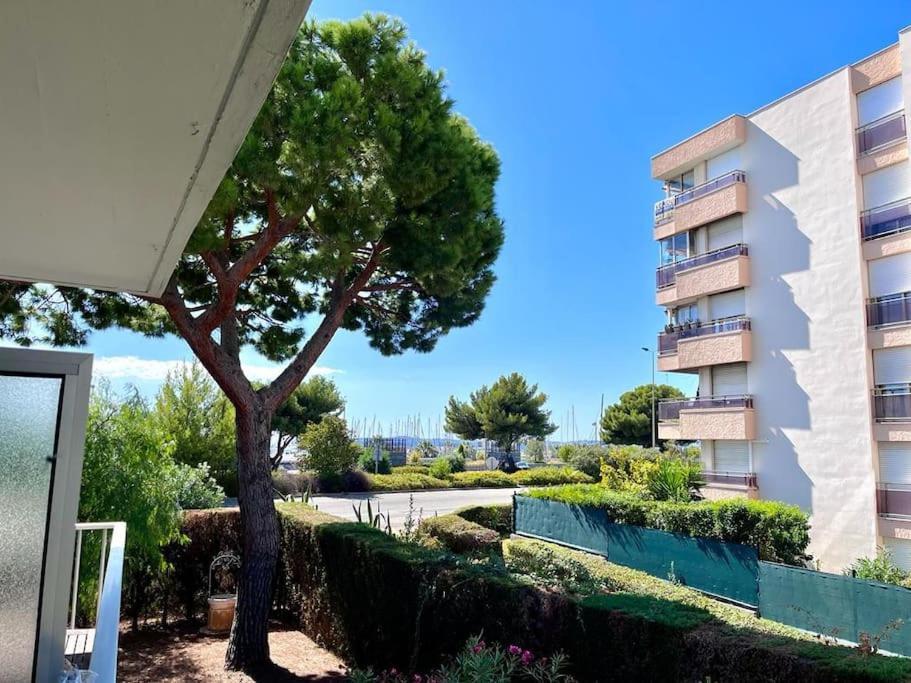 Parking + Piscine, Tout Confort, Proche Aeroport & Mer Saint-Laurent-du-Var Ngoại thất bức ảnh